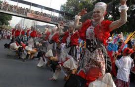 HUT RI: SBY Saksikan Pawai Budaya 33 Provinsi